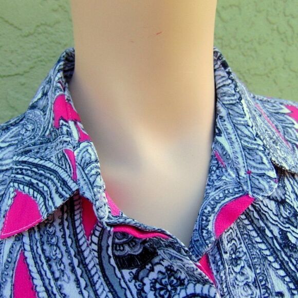 EUC INVESTMENTS Black, White & Pink  Paisley Violated Long Sleeve Shirt Petite S - Picture 4 of 15